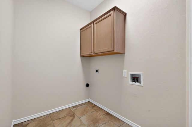 3122 Hemingway Drive, Montgomery, TX 77356