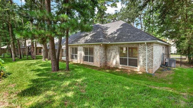 3122 Hemingway Drive, Montgomery, TX 77356