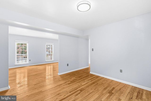 13457 ORANGEWOOD DR, Woodbridge, VA 22193