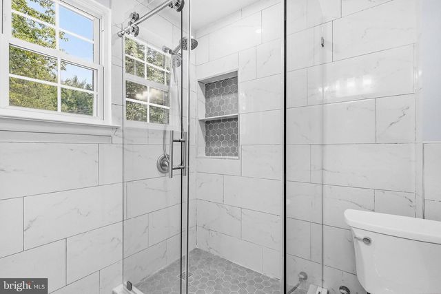 13457 ORANGEWOOD DR, Woodbridge, VA 22193