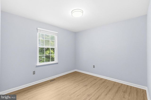 13457 ORANGEWOOD DR, Woodbridge, VA 22193