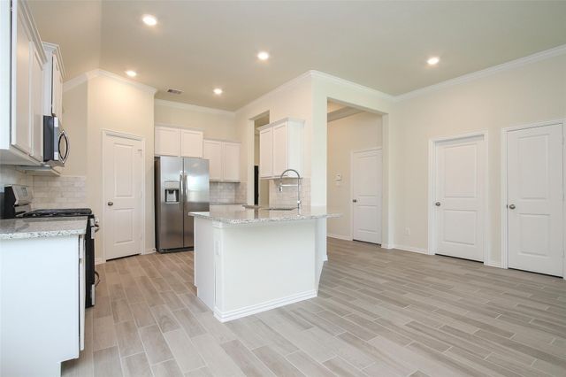 15230 Kickapoo Cavern Drive, Cypress, TX 77433