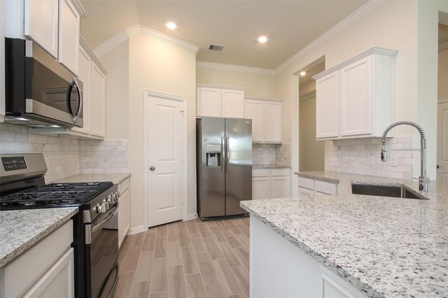 15230 Kickapoo Cavern Drive, Cypress, TX 77433