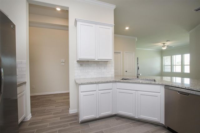 15230 Kickapoo Cavern Drive, Cypress, TX 77433