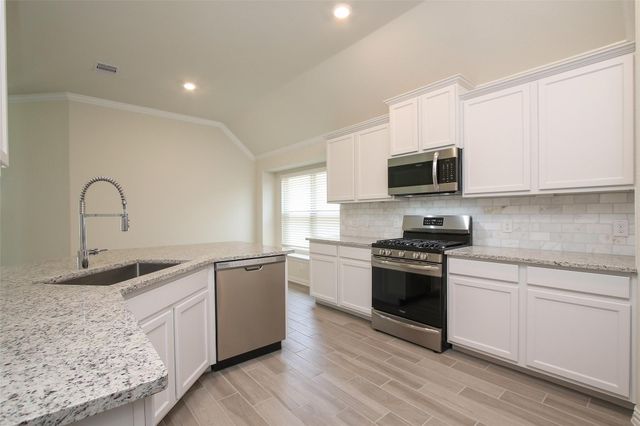 15230 Kickapoo Cavern Drive, Cypress, TX 77433