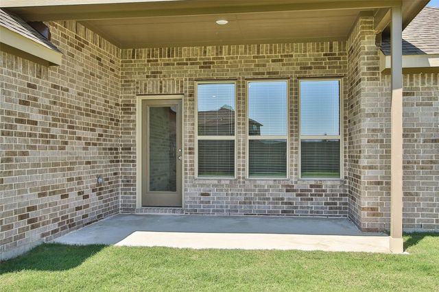 15230 Kickapoo Cavern Drive, Cypress, TX 77433