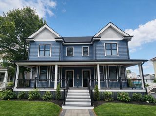 51 Eddy St. 2, Newton, MA 02465