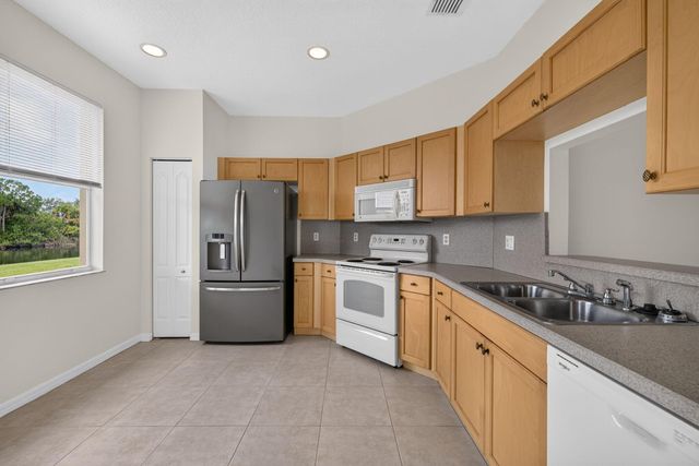 9810 SW Eastbrook Circle, Port St. Lucie, Port St Lucie, FL 34987