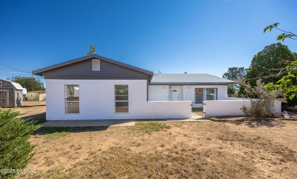 106 N Neff Place, Pearce, AZ 85625