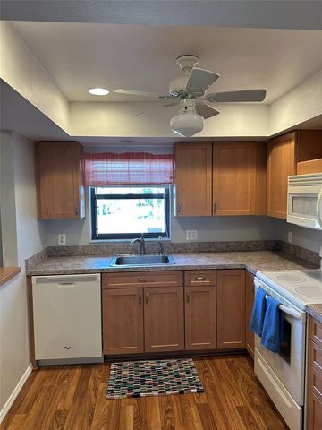 1767 LAKE PLACE 1767C, Venice, FL 34293