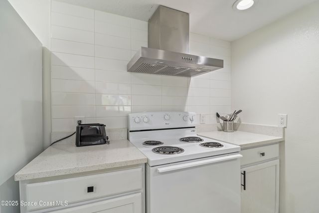 3928 Oak Hill Drive, Cocoa, FL 32926