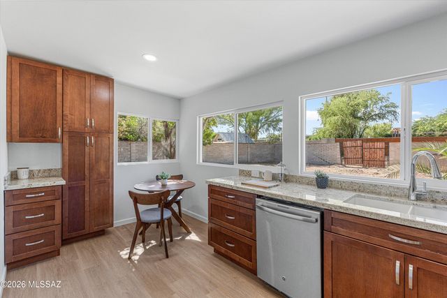 7260 E Fayette Street, Tucson, AZ 85730