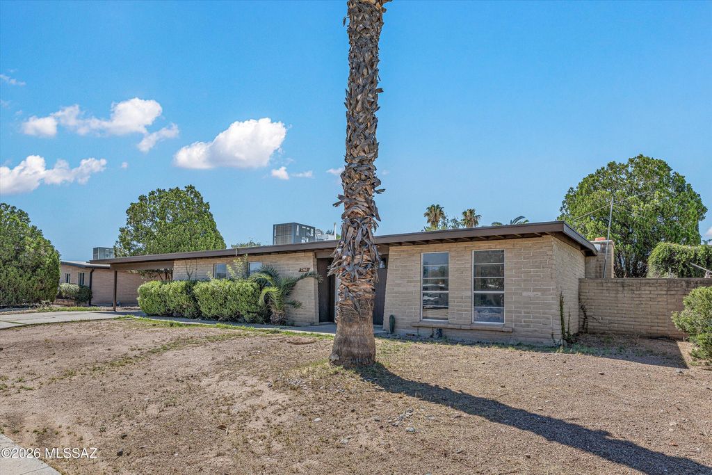 7260 E Fayette Street, Tucson, AZ 85730