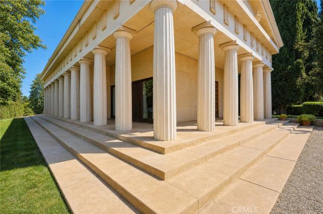 2021 W, Merced, CA 95340
