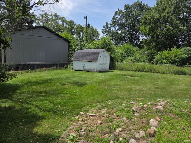 19700 Hildebrand Street, South Bend, IN 46614