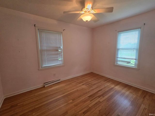 19700 Hildebrand Street, South Bend, IN 46614