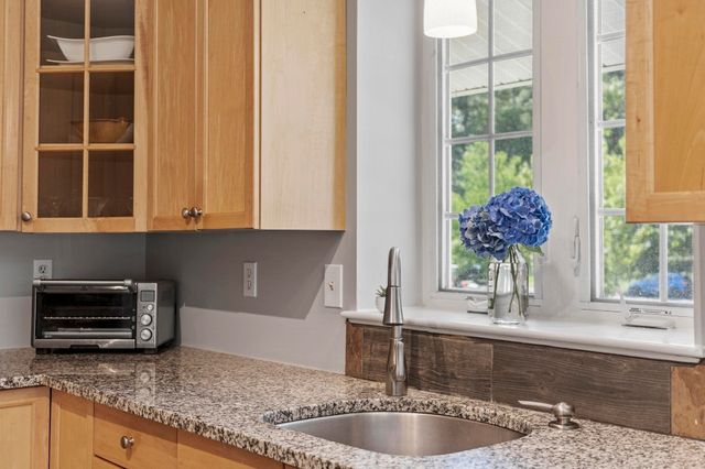 2 Reed Lane, Littleton, MA 01460
