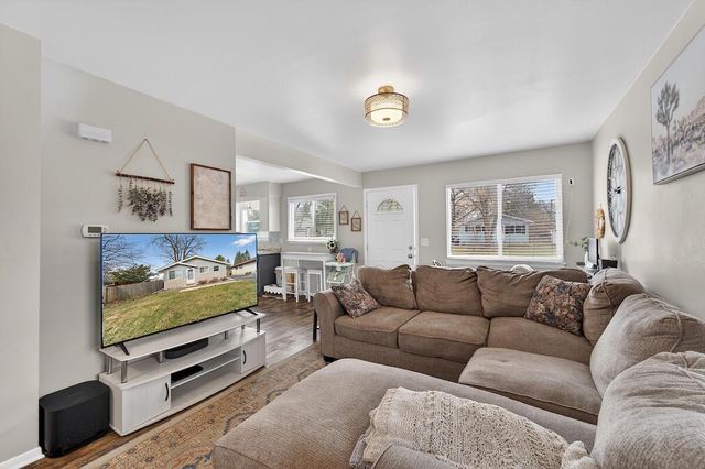 24 Oregon STREET, Racine, WI 53405