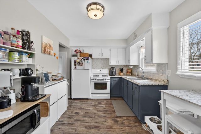 24 Oregon STREET, Racine, WI 53405