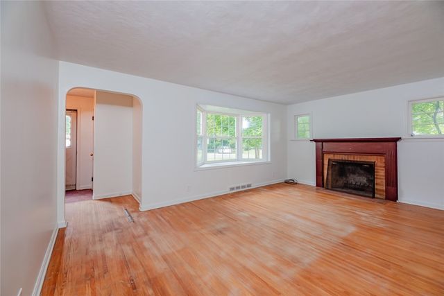 469 Covewood Boulevard, Webster, NY 14580