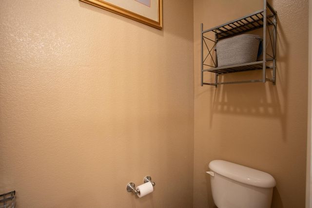 5012 Wuthering Ave, Sacramento, CA 95823