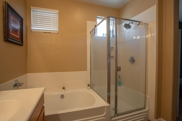 5012 Wuthering Ave, Sacramento, CA 95823