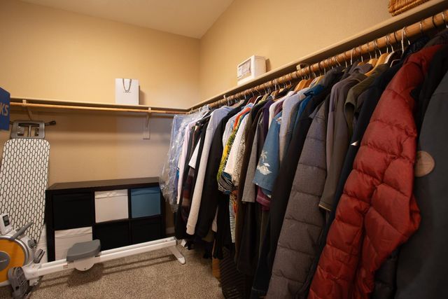 5012 Wuthering Ave, Sacramento, CA 95823