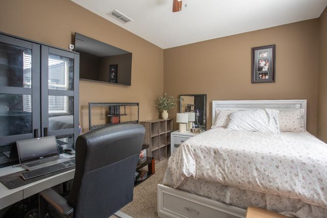 5012 Wuthering Ave, Sacramento, CA 95823