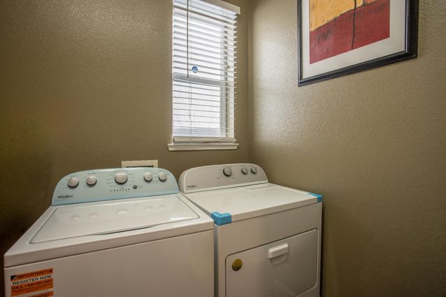 5012 Wuthering Ave, Sacramento, CA 95823