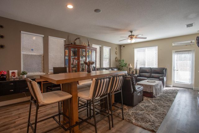 5012 Wuthering Ave, Sacramento, CA 95823