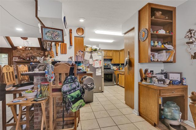 505 Oak Drive, Friendswood, TX 77546
