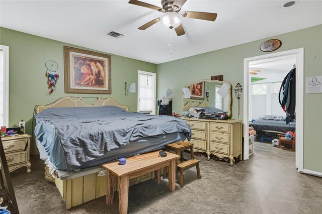 505 Oak Drive, Friendswood, TX 77546