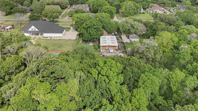 505 Oak Drive, Friendswood, TX 77546