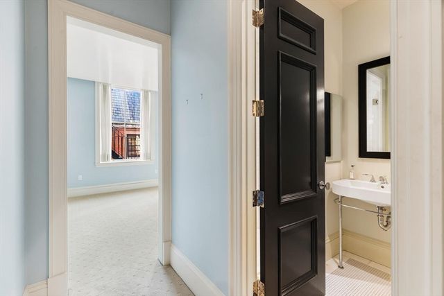 20 Beacon Street 4, Boston, MA 02108