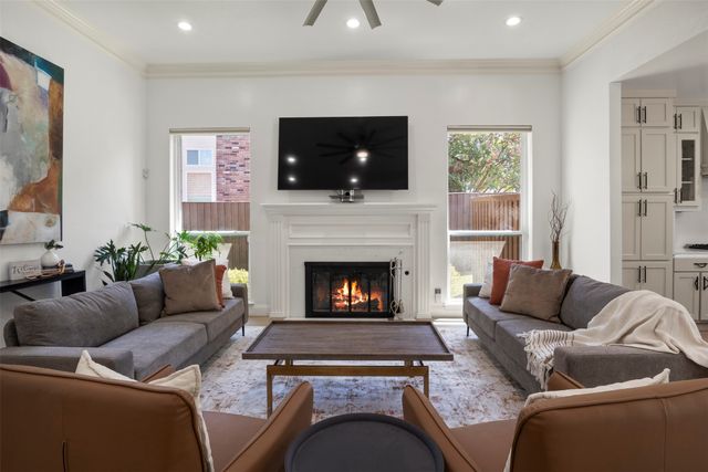 1500 Travis Circle S, Irving, TX 75038