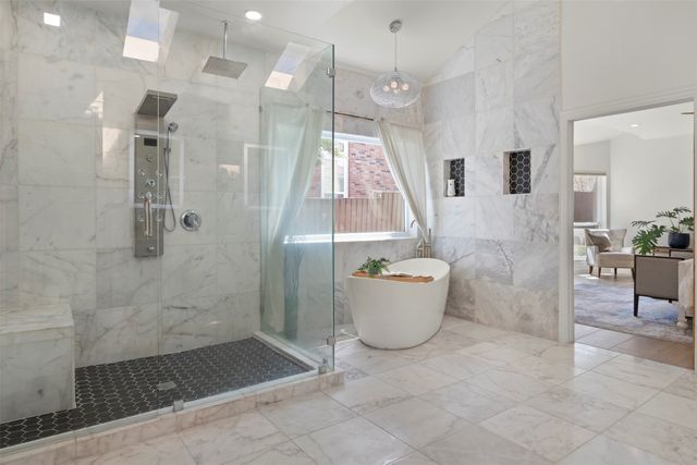 1500 Travis Circle S, Irving, TX 75038