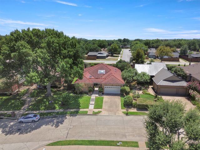 1500 Travis Circle S, Irving, TX 75038