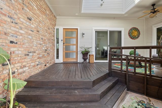 1500 Travis Circle S, Irving, TX 75038