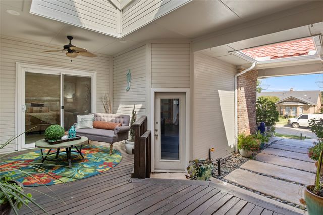 1500 Travis Circle S, Irving, TX 75038