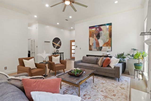 1500 Travis Circle S, Irving, TX 75038