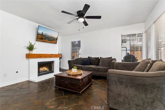 25496 Blackthorne, Murrieta, CA 92563