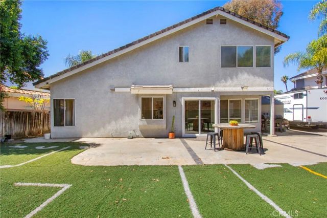 25496 Blackthorne, Murrieta, CA 92563