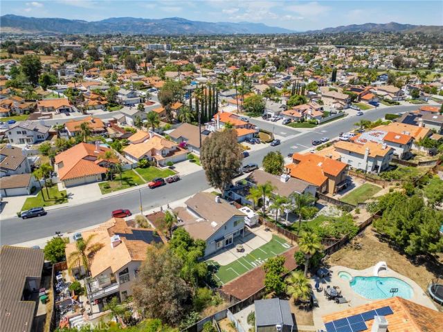 25496 Blackthorne, Murrieta, CA 92563