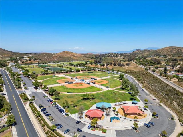 25496 Blackthorne, Murrieta, CA 92563