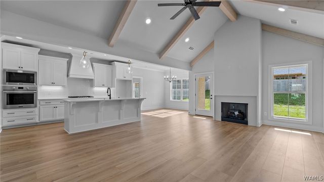 13941 Glenview Drive, Northport, AL 35475