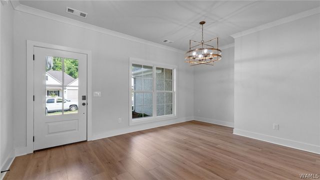 13941 Glenview Drive, Northport, AL 35475