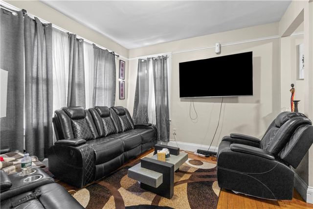 23 Richter Street, Providence, RI 02908