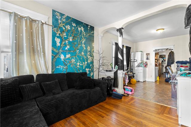 23 Richter Street, Providence, RI 02908