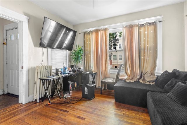 23 Richter Street, Providence, RI 02908