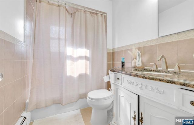 349 Gorge Road, Cliffside Park, NJ 07010